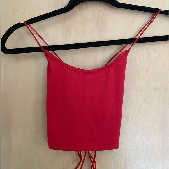 Red crop top with long strings for a tie around design size small - Picture 1 of 3